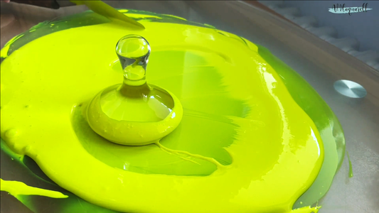 Skalierung in der Handfertigung von Aquarellfarben: Physische Grenzen durch Material und Zeit
